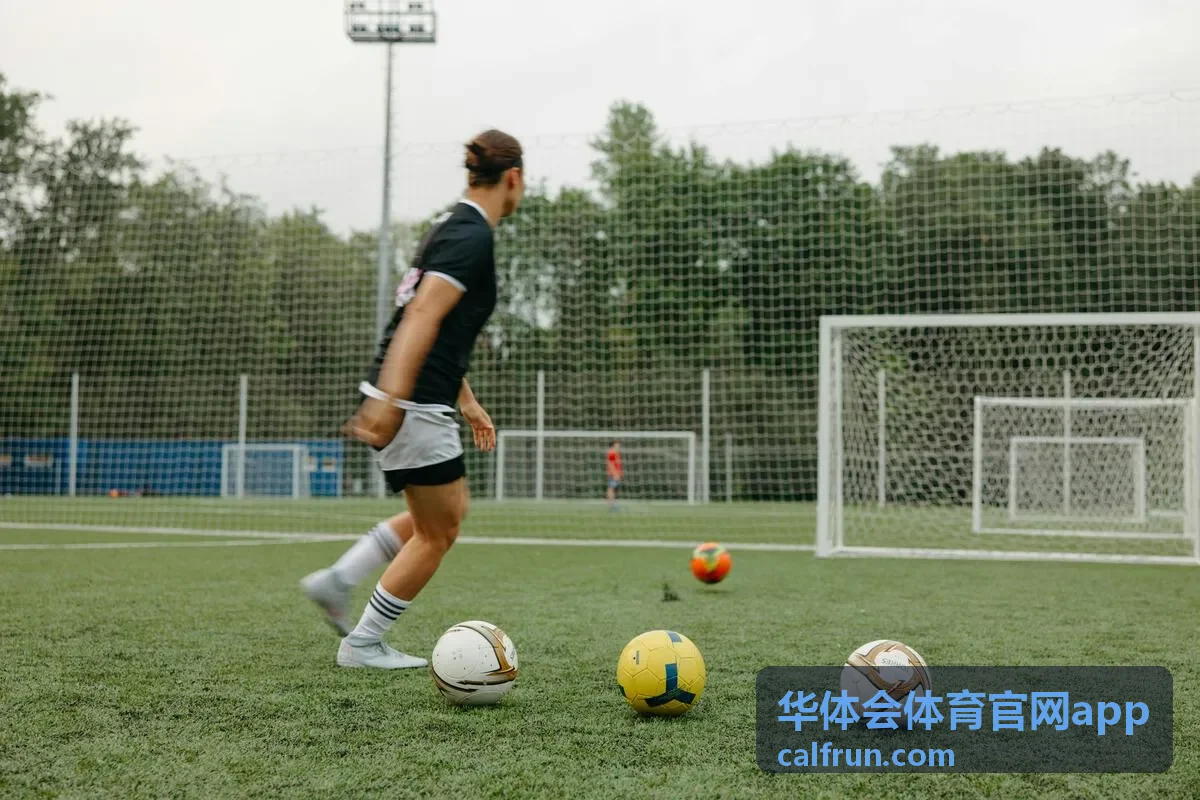 不同联赛与杯赛的赛程入口分组页面